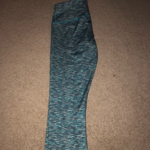 Three Quarter leggings - Picture 2 of 2